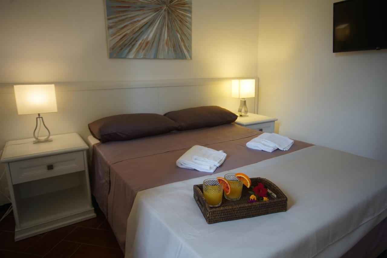 Gli Ulivi Di Gino Bed & Breakfast Sanarica Ngoại thất bức ảnh